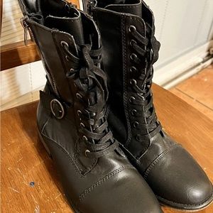 NEW Vegan Black Witchy Boots by SUGAR size 9